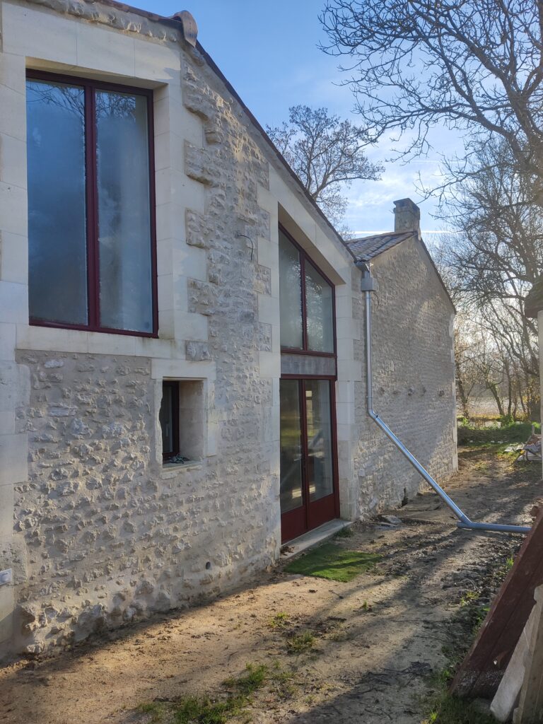 ravalement façade pierre vue