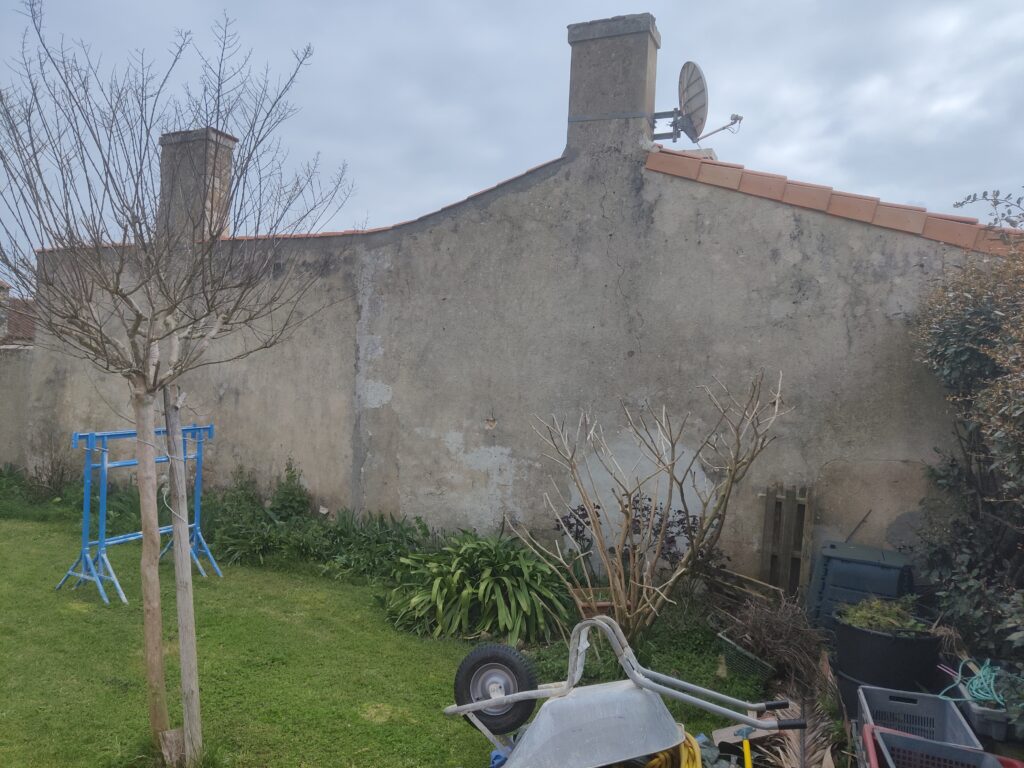 ravalement façade pierre avant travaux